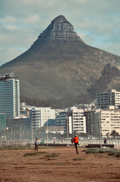 Essence_Alex Bobeczko_Cape Town